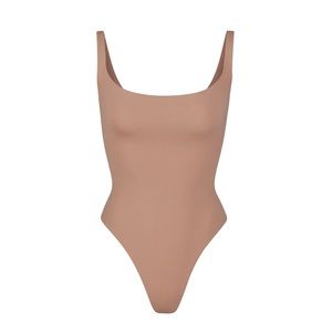 NWT Skims Fits Everybody Square Neck Thong Bodysuit in Sienna Women’s M